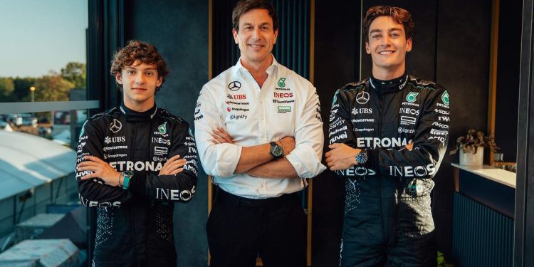 FORMULA 1/ Antoneli-Rasëll, Volf u “tërheq veshin”: Rrezikuam dopio KO
