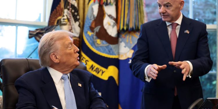 “Shumë shtrenjtë, nuk e dija”, Trump “godet” FIFA për çmimin e biletave