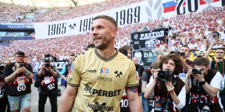 Podolski bëhet pronar, blen klubin e njohur polak