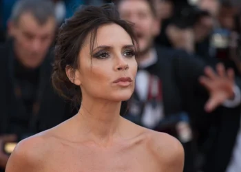 Victoria Beckham rrëfen pasiguritë e saj: Nuk jam ndjerë kurrë mjaftueshëm e mirë