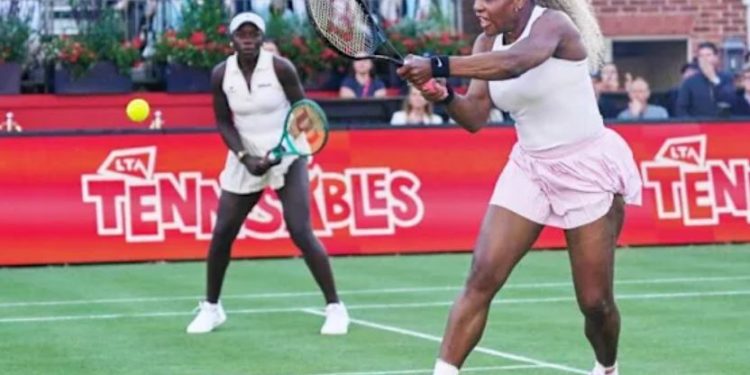 TENIS/ I dëmtohet ortakja, Serena Williams ikën para kohe nga turneu “Queen’s”