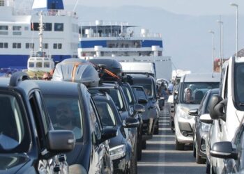Makthi i trafikut, që përndjek sezonin turistik në Shqipëri