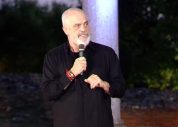 Rama: Duhet të kesh shumë guxim dhe të mos kesh turp, të më kërkosh mua dorëheqjen