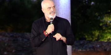 Rama: Duhet të kesh shumë guxim dhe të mos kesh turp, të më kërkosh mua dorëheqjen