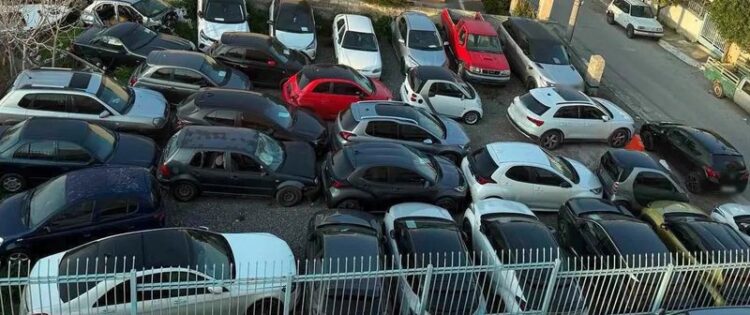 11 shqiptarë të arrestuar në Greqi, grabisnin makina dhe u falsifikonin të dhënat