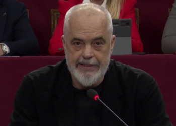 Rama reagon ndaj Athinës: Nuk e dija që në Zvërnec ka popullsi homogjene greke, u mahnita nga reagimi i Ministrisë së Jashtme