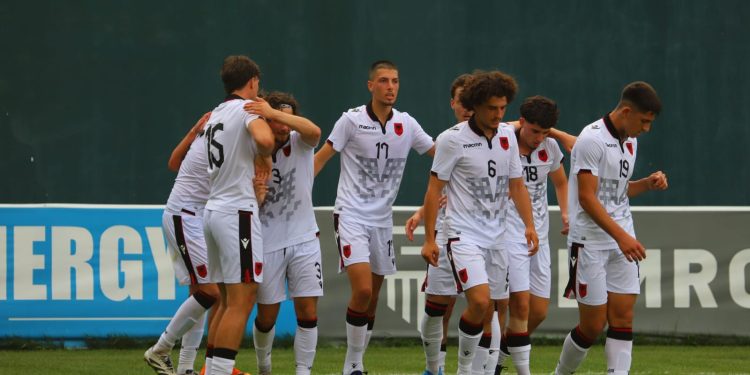 U-17/ Shqipëria e nis me barazim raundin e dytë kualifikues të Europianit, 2-2 ndaj Letonisë në Rrogozhinë