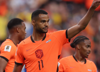 VIDEO/ Holanda shkëlqen në Botëror, 5 gola ndaj Suedisë