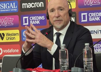 “Kundërshtar që nuk na përshtatej, por lojtarët iu përgjigjën lojës time”, Maran pas debutimit: Më vjen keq për tifozët, kam grup që mund të bëjë gjëra të mëdha