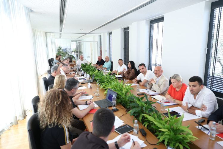 Komiteti Ekzekutiv i FSHF-së miraton ndryshimin e formatit të kampionatit “Abissnet Superiore” për sezonet 2026/2027, 2027/2028 dhe 2028/2029