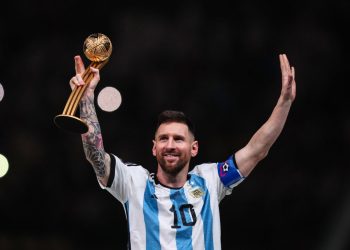 Ronaldo kurorëzon Messin: Është koha ta pranojmë, ai është më i miri i të gjitha kohërave!