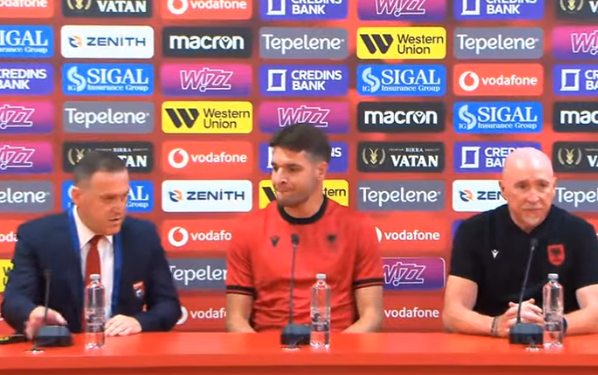 LIVE/ Konferenca e parë për shtyp e trajnerit të ri të kombëtares, Maran i përgjigjet pyetjeve të gazetarëve