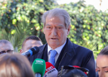 Protesta në Zvërnec, Berisha: Mbështesim investimet e huaja!