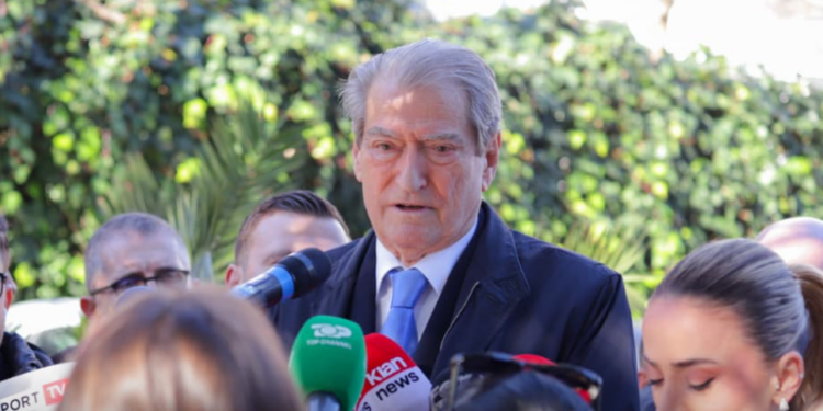 Protesta në Zvërnec, Berisha: Mbështesim investimet e huaja!