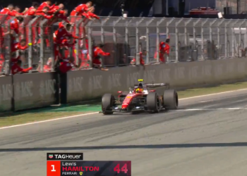 HISTORIKE/ Dramë në fund! Hamilton fiton garën e parë te Ferrari, tërhiqet piloti që kryeson në Formula 1