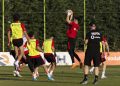 Kombëtarja nis përgatitjet për miqësoret ndaj Izraelit dhe Luksemburgut, zhvillon seancën e parë stërvitore në “Shtëpinë e Futbollit”