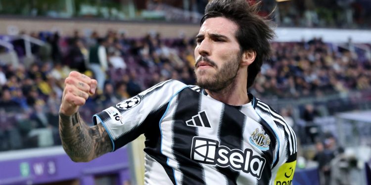 Bastiset Newcastle, edhe Tonali bën gati “valixhet”, përfshihet në listën e Man.City