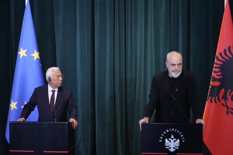 Rama: Sa të jem unë këtu, s’ka shans të ndalojë projekti në Zvërnec