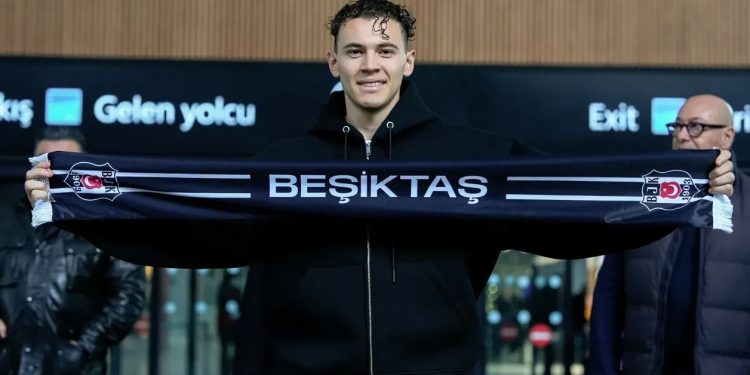 Asllani dëshiron Beshiktash, fati i tij në dorë të Italiano-s