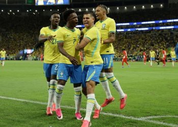 Brazili luan “tenis” me Panamanë, Ancelotti: Mbrëmje fantastike, na jep besim (VIDEO)