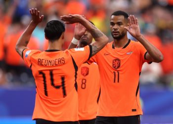 “Manita” e Holandës ndaj Suedisë, Koeman besimplotë: Skuadra është duke ecur në drejtimin e duhur