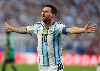 Spektakël i Leo Messi-t, “pleshti” shkëlqen në start, realizon “tripletë” ndaj Algjerisë