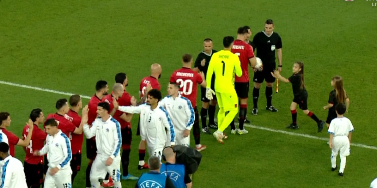 VIDEO/ Vërshëllehet himni izraelit, momenti para ndeshjes miqësore të Shqipërisë