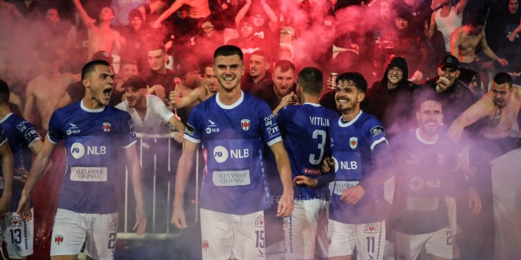 Zyrtarizohet vendimi, klubi shqiptar ndan rrugët me trajnerin