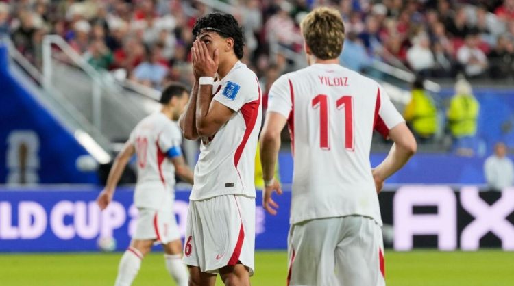 E pazakontë, Turqia i kërkon zyrtarisht FIFA-s të riluajë ndeshjen ndaj Paraguait