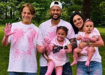 Neymar baba për herë të pestë, Bruna Biancardi po pret një tjetër vajzë