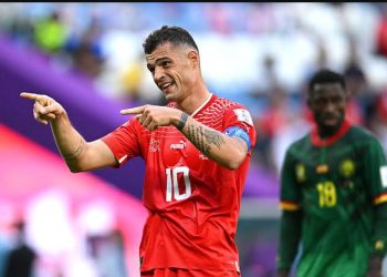 Granit Xhaka mund të ndërrojë destinacion, trajneri i Chelsea kërkon ribashkimin me mesfushorin shqiptar