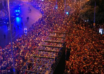 Tragjedi gjatë festimeve të Kupës së Botës në Spanjë, humb jetën një 13-vjeçar pas shembjes së një shatërvani