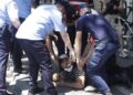 Përplasjet te Parlamenti, 20 qytetarë të shoqëruar në polici dhe 9 efektivë me lëndime dërgohen në spital