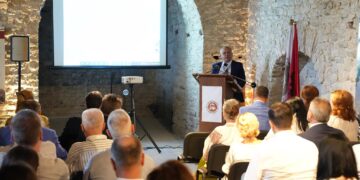 Shkenca dhe inovacioni në fokus, Gjirokastra pret studiues nga e gjithë bota dhe 184 punime shkencore