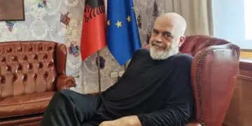 Rama: Në bulevard ka vetëm sorra dhe korba