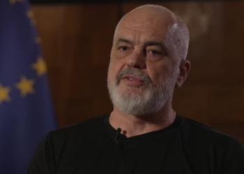 Rama tregon për televizionin gjerman arsyen përse nuk tërhiqet nga projekti në Zvërnec