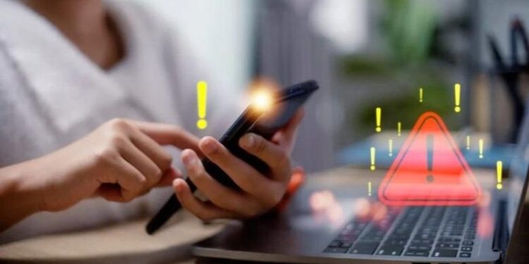 Paralajmërimi: Kujdes nga email-et dhe SMS-të mashtruese në emër të bankave dhe Postës Shqiptare