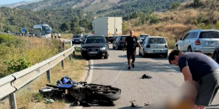 Aksident në Gjirokastër, plagoset rëndë një shtetas grek
