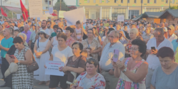 Valë protestash kundër ndarjes së re territoriale, PS kërkon shkrirjen e 15 bashkive