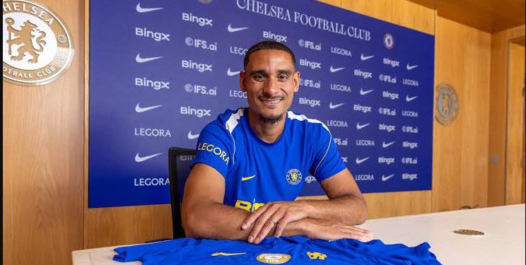 Zyrtare/ Chelsea prezanton blerjen e re, mbrojtësi francez Lacroix lojari më i ri i “bluve”