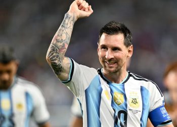 Leo Messi nuk ndalet, “pleshti” vendos dy rekorde të reja në Botëror