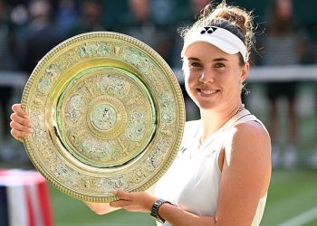 Wimbledon/ Linda Noskova shpallet fituese, mund në finale 2-1 bashkëkombasen e saj Muchova-n
