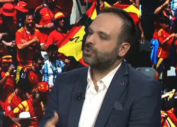 “Hera e parë që shikoj një skuadër kaq të ezauruar”, Çutra kritik: Argjentinë e dobët, Messi si “mish” i huaj