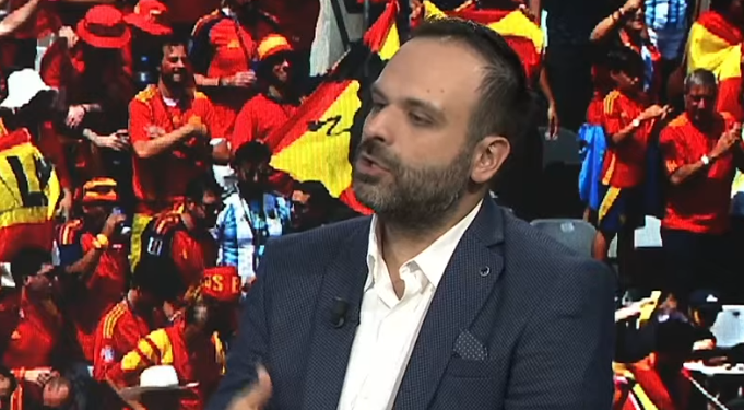 “Hera e parë që shikoj një skuadër kaq të ezauruar”, Çutra kritik: Argjentinë e dobët, Messi si “mish” i huaj