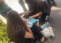 Vezë me emrat e deputetëve, protestuesit gati për sulm, mblidhen para Parlamentit