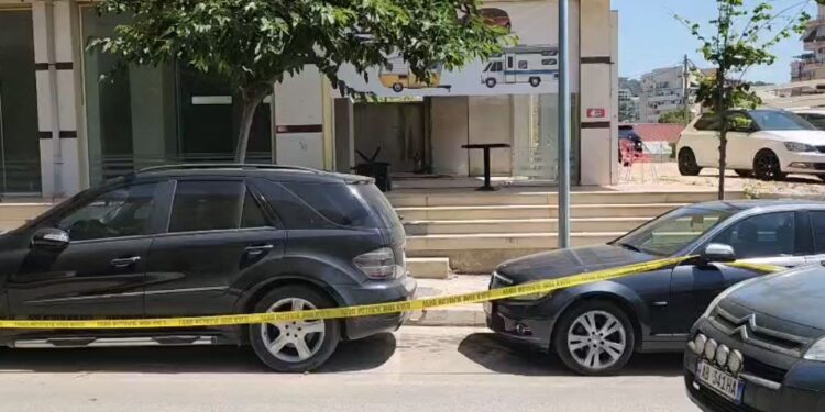 Atentati në Sarandë, si paraqitet gjendja e të plagosurit në spitalin e Janinës