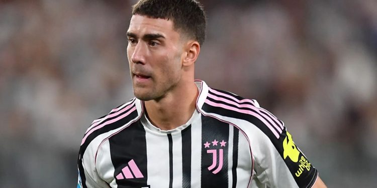Juventus ndryshon strategjinë e merkatos, largohet pista Tibu Martinez, “ngec” rinovimi me Vlahoviç