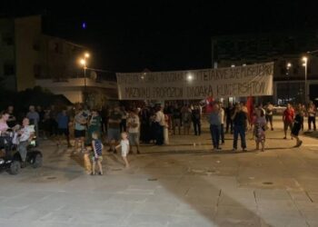 23 ditë protestë, banorët e Divjakës kundërshtojnë shkrirjen e bashkisë
