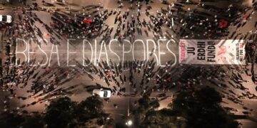 “Besa e diasporës” – Ja mesazhi që i lanë protestuesit Edi Ramës