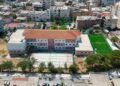 Këshilli i Sarandës miraton vendimin për parkim publik në territorin e gjimnazit ‘Hasan Tahsini’, PD: Skandal!